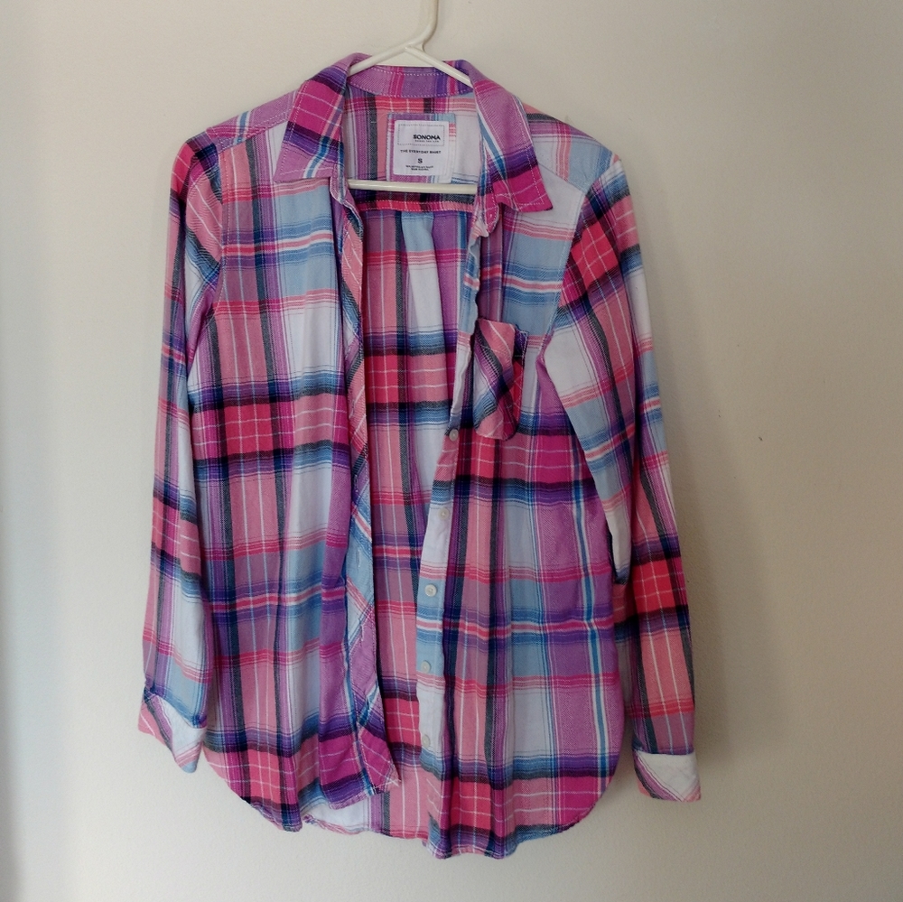 Sonoma button up shirt